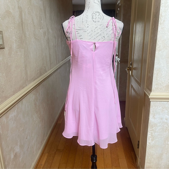 Bardot Pink Rose Details Minidress Sz L BarbieCore, Coquette, ResortWear, Fairy - Picture 5 of 16